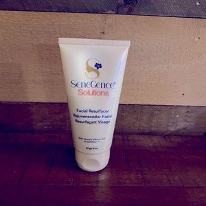 Senegence Facial Resurfacer (NWOT)
